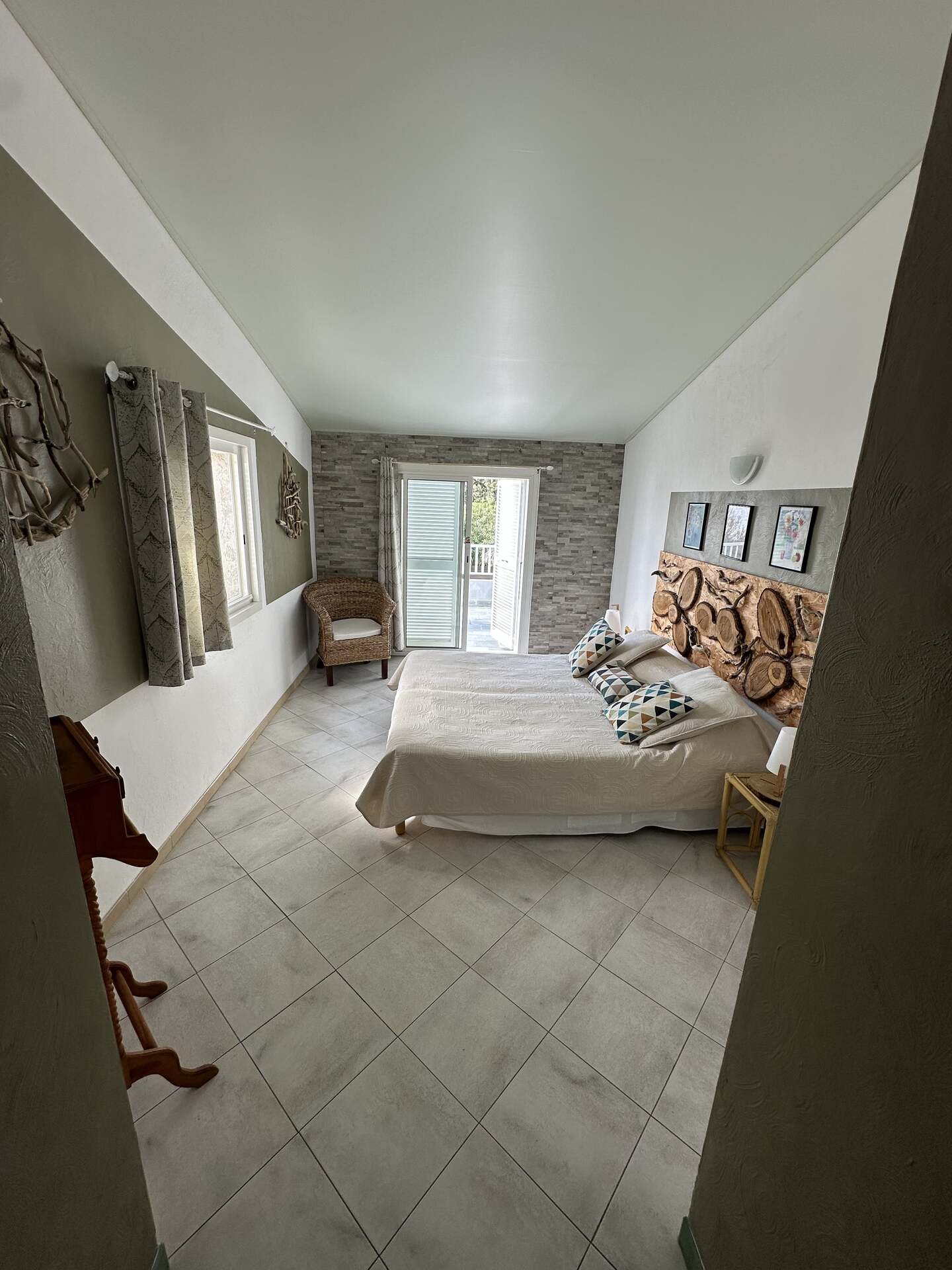 superieur-chambre-11-quint-min